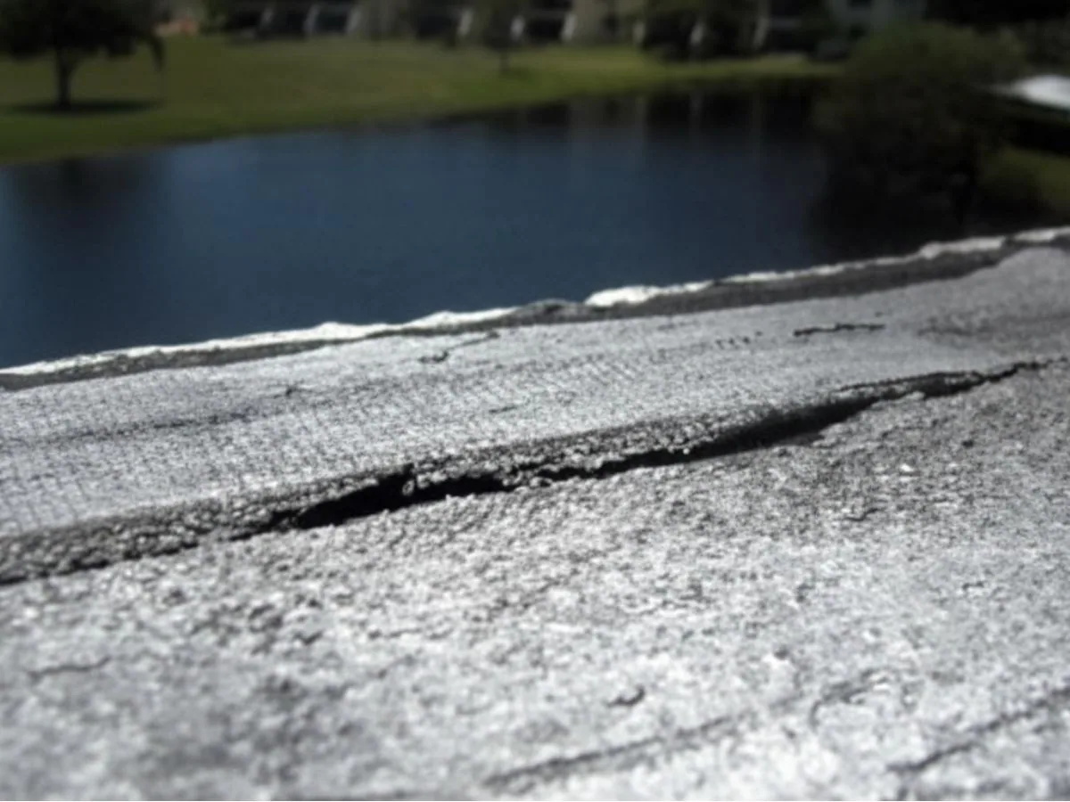 Heat and UV Roof Damage Repair in Greenville, TX