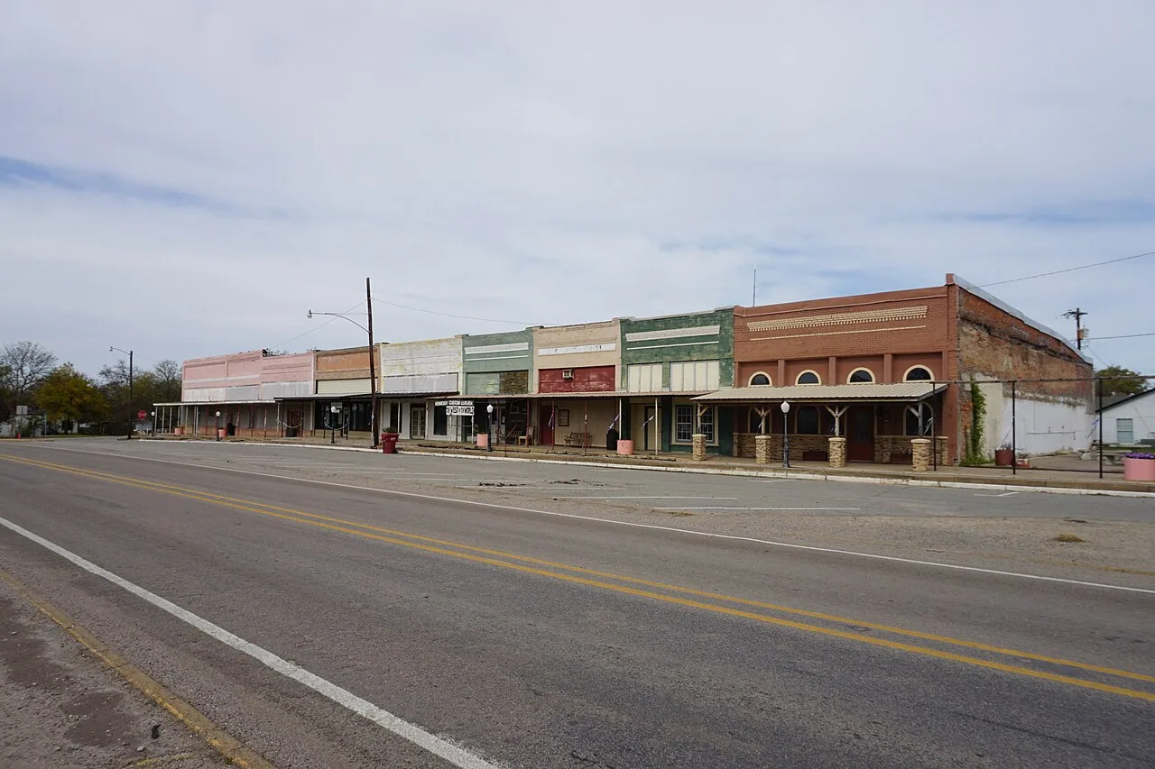 Commercial Roofing in Celeste, TX Commercial Roofing in Celeste, TX